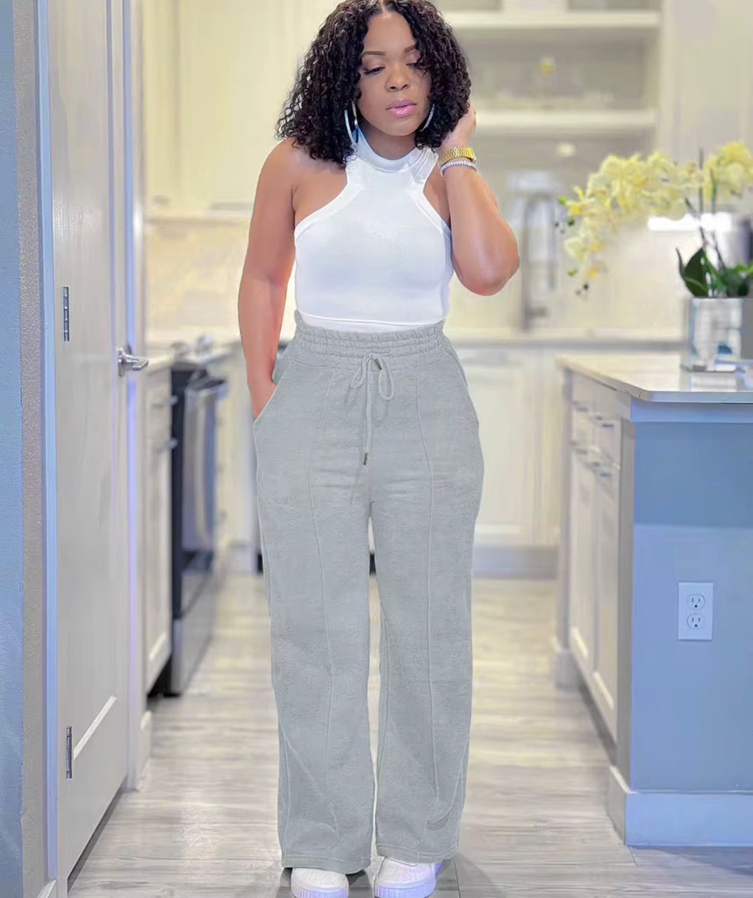 •	Nike noir .Robe femme wax rouge